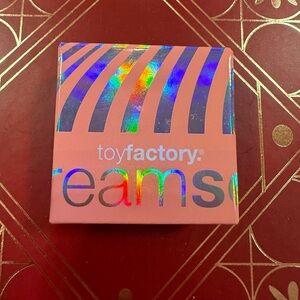 Toyfactory Dreamset Mini in Metaverse